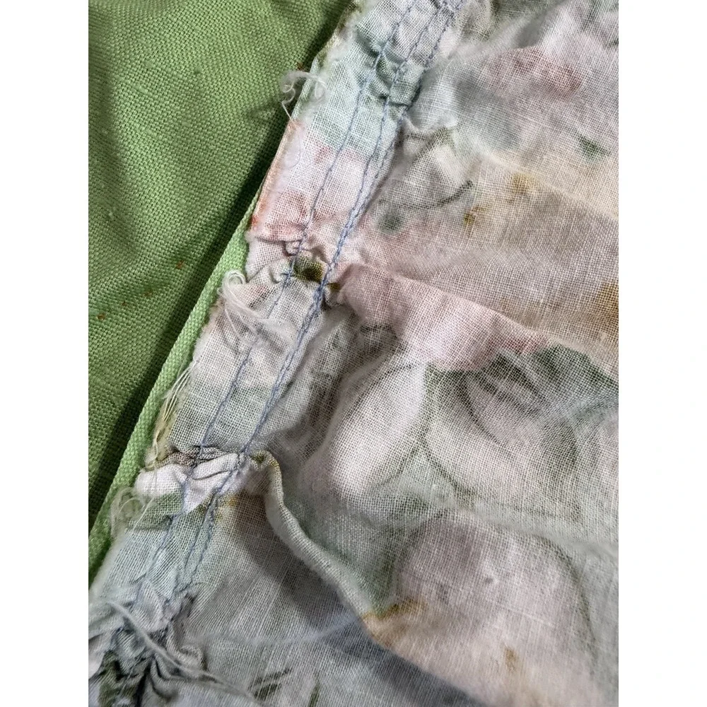 Vintage MCM Doilie Quilt Top Bed Cover Hand Pieced Skirt Sides 55